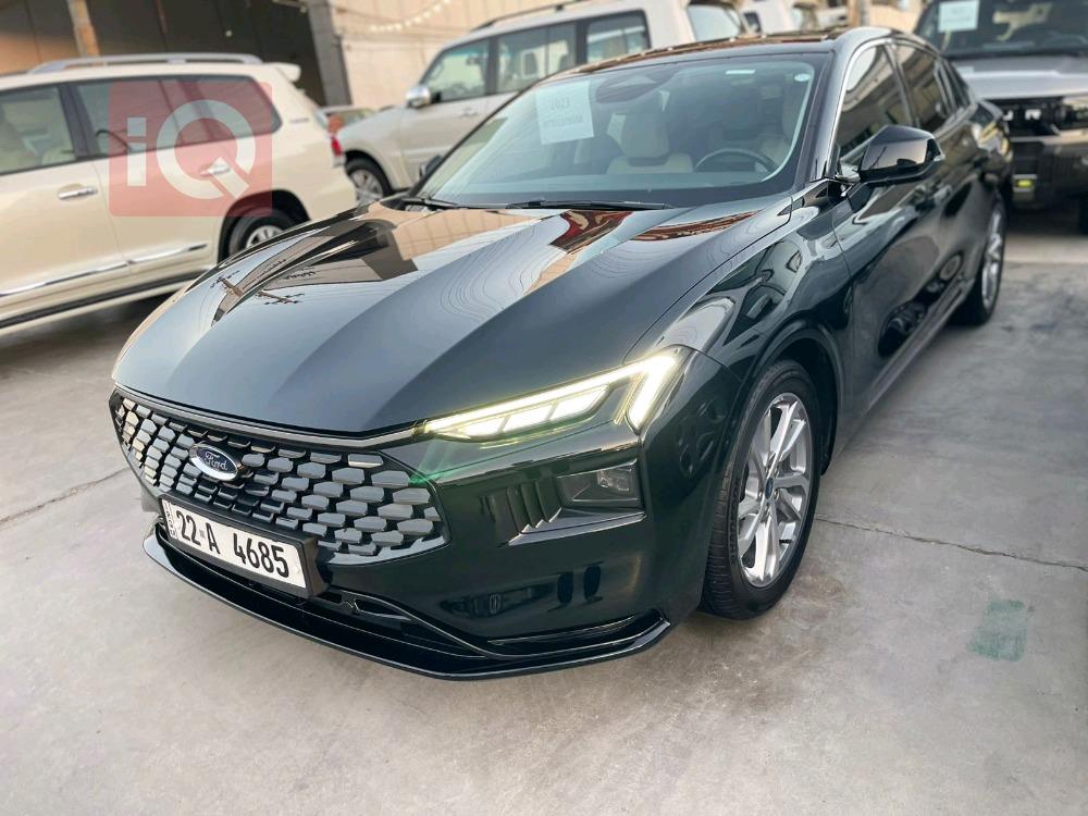 Ford Taurus